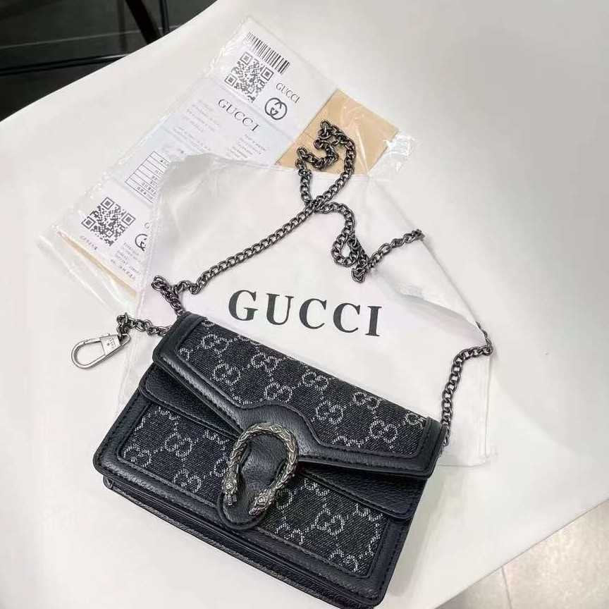 Gucci Dionysus GG Super Mini Bag in Black