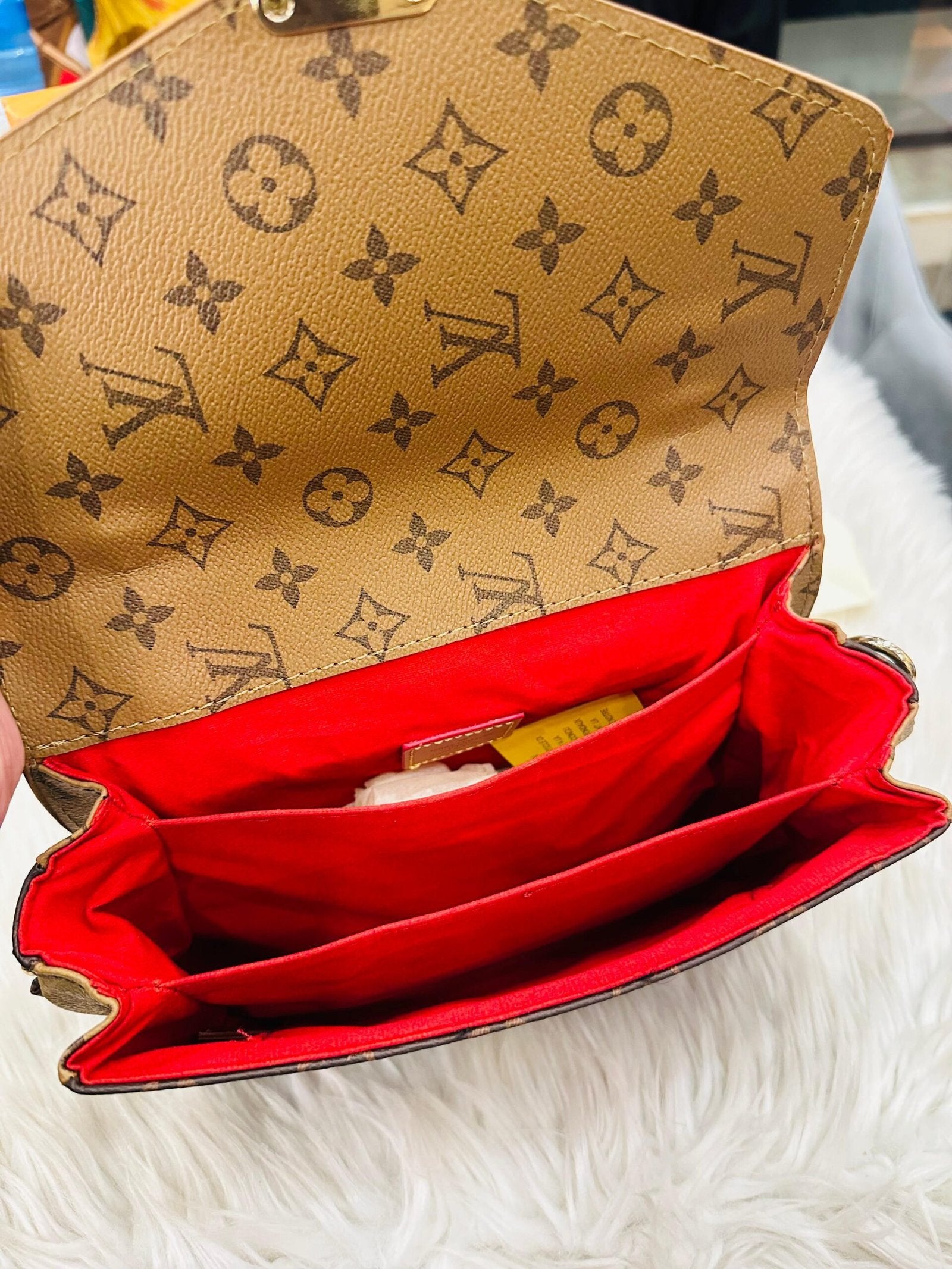 HAND BAG -220