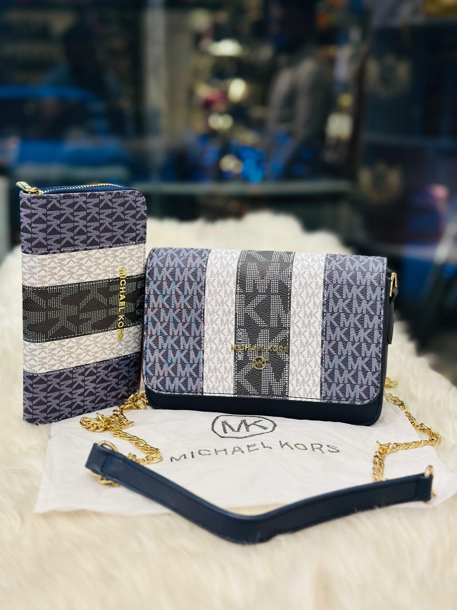 HAND BAG -230