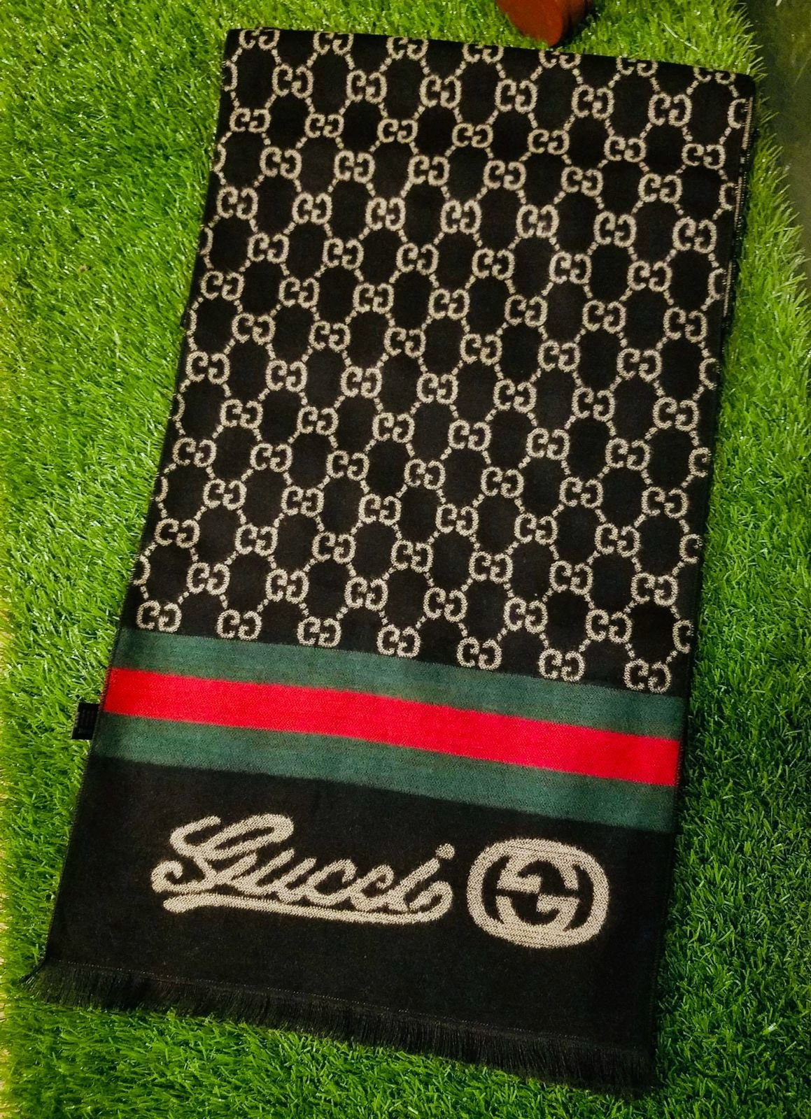 GUCCI MEN SCARFS -04