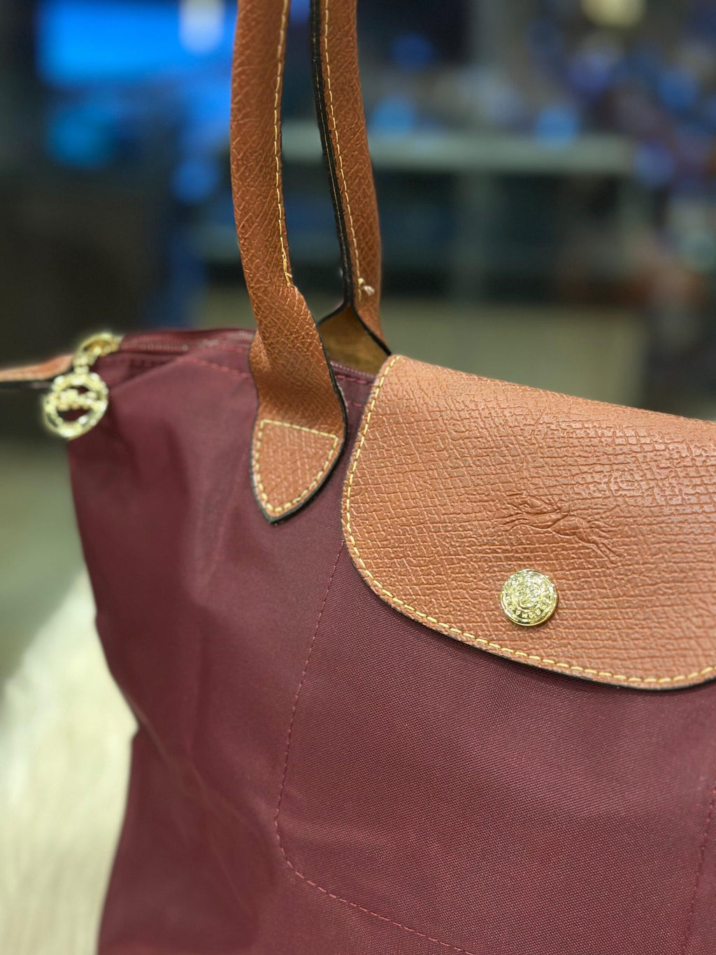 Longchamp Red Nylon Le Pliage Tote -221