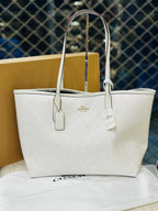 COACH CITY TOTE BAG IN SIGNATURE CANVAS -334