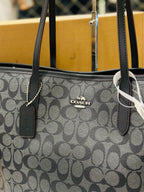 COACH CITY TOTE BAG IN SIGNATURE CANVAS -335