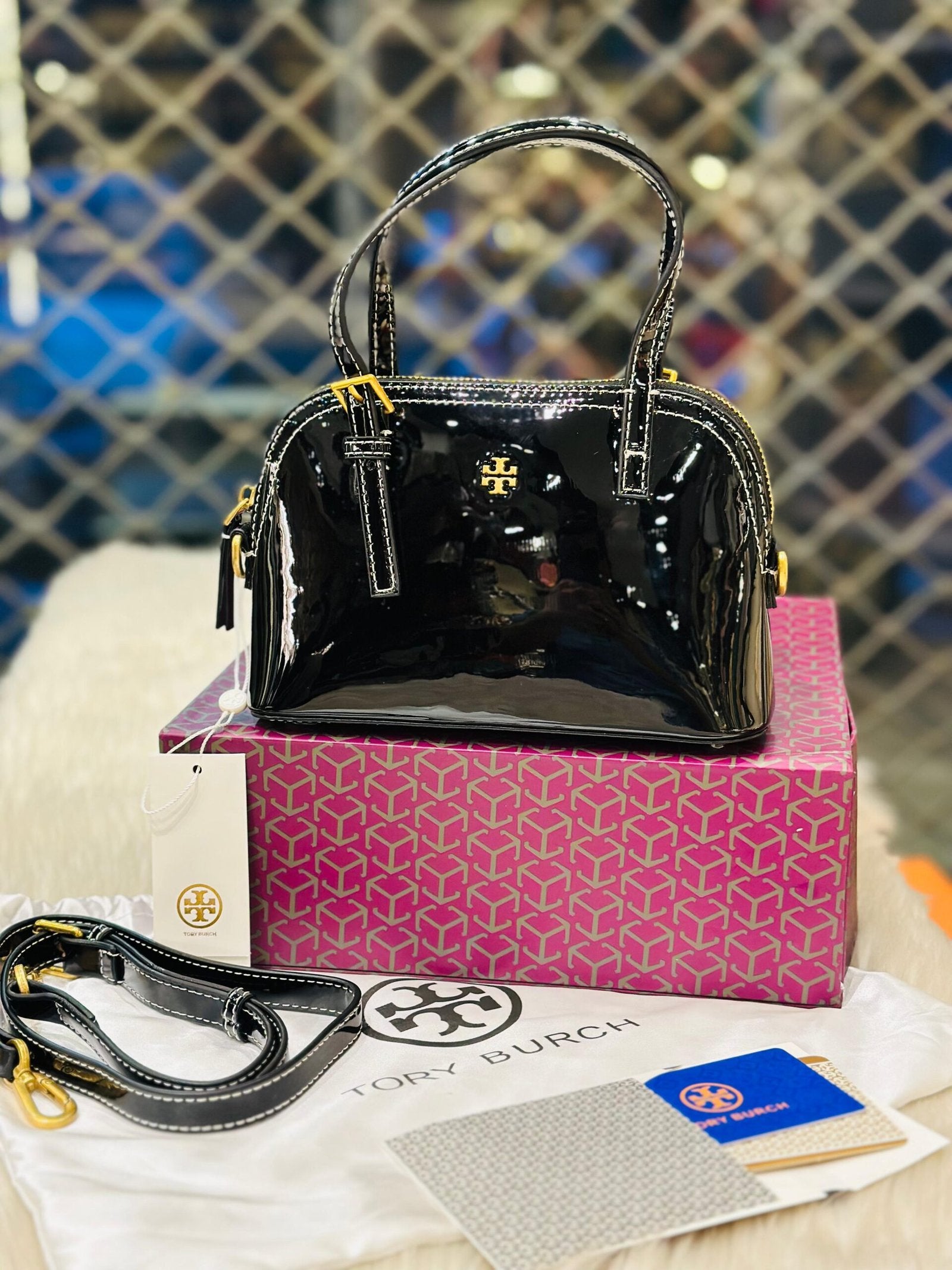Tory Burch Emerson Series Zipper Hand Bag -375