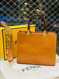 Fendi Sunshine Medium Beige -405