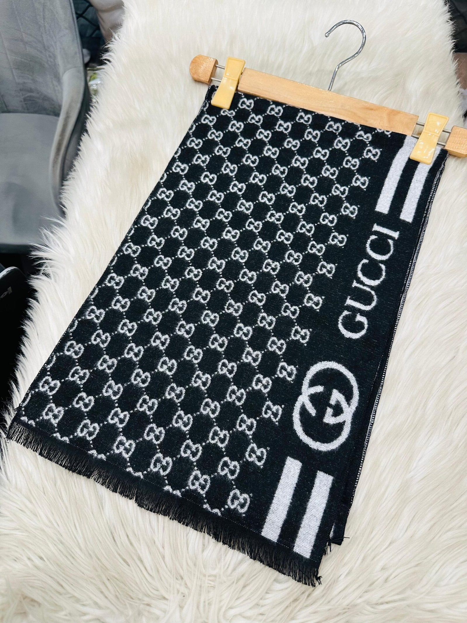 GUCCI MEN SCARF -75