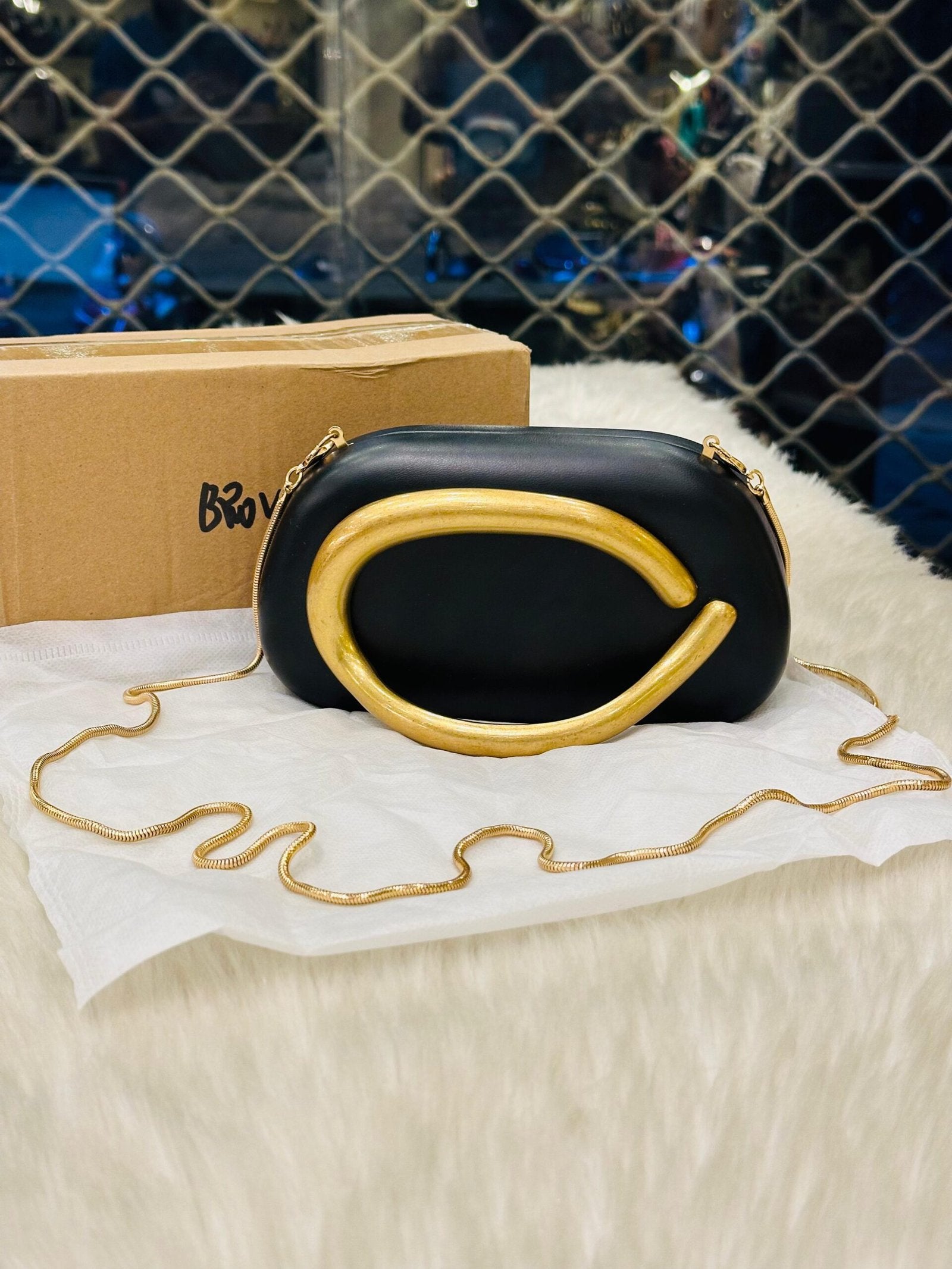 Gold Handle Clutch 566