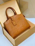 Louis Vuitton Petit Palais Bag 661