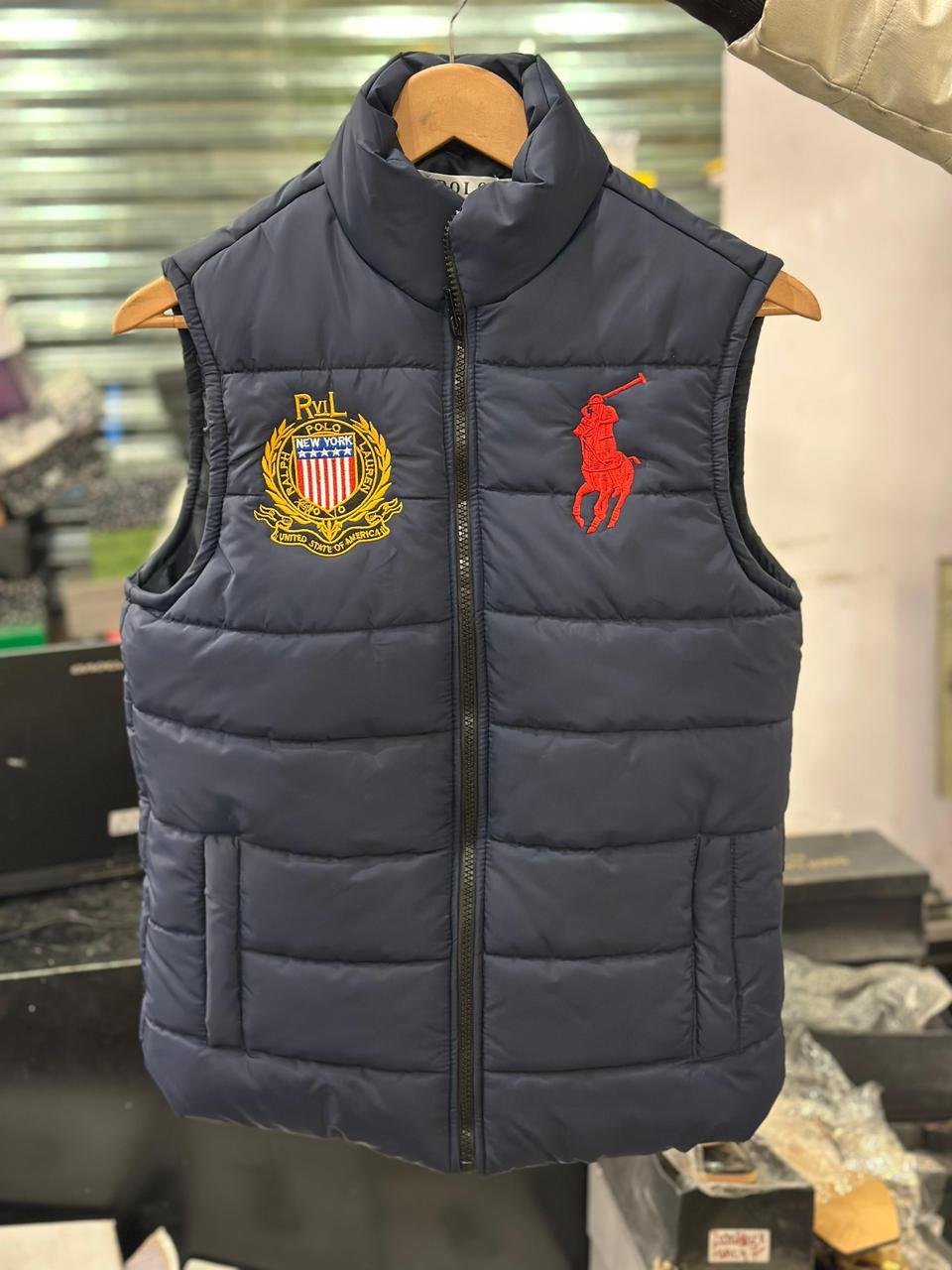 Polo Sleeveless Puffer Jacket 121