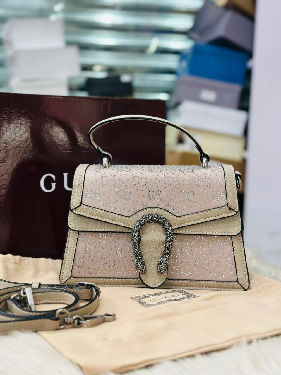 Gucci Dionysus Bag in Beige Leather