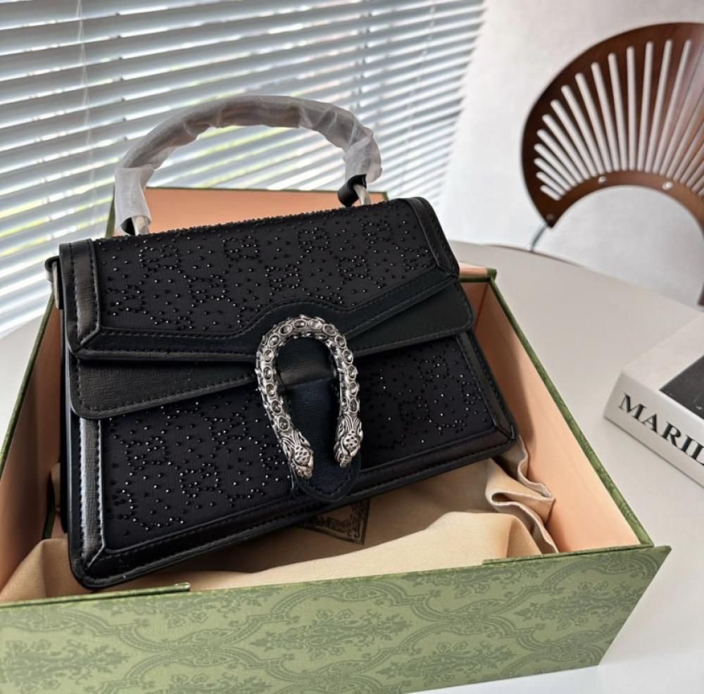 Gucci Dionysus Bag in Black Leather