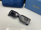 GLASSES 61