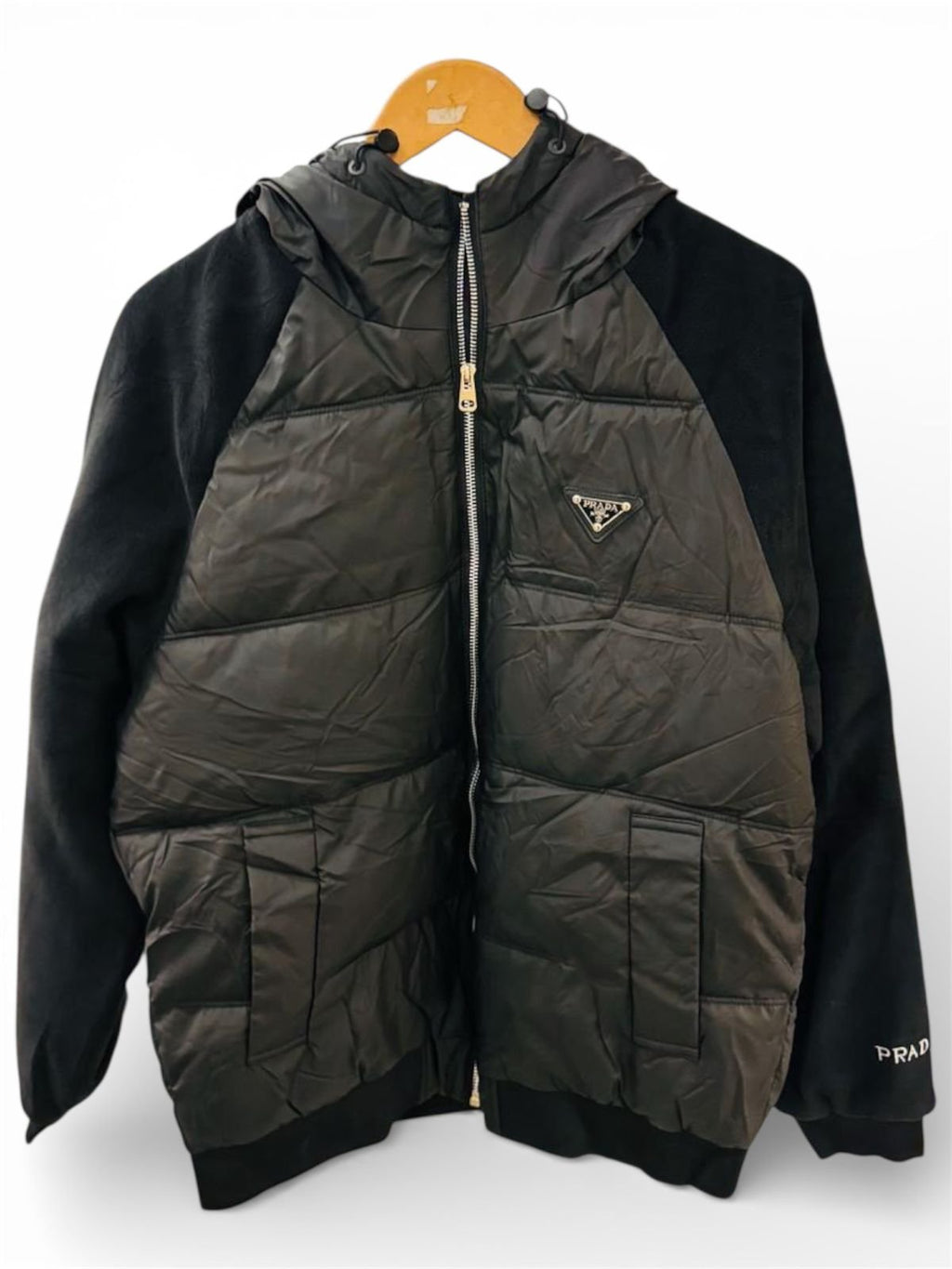Prada Re-Nylon puffer jacket 164