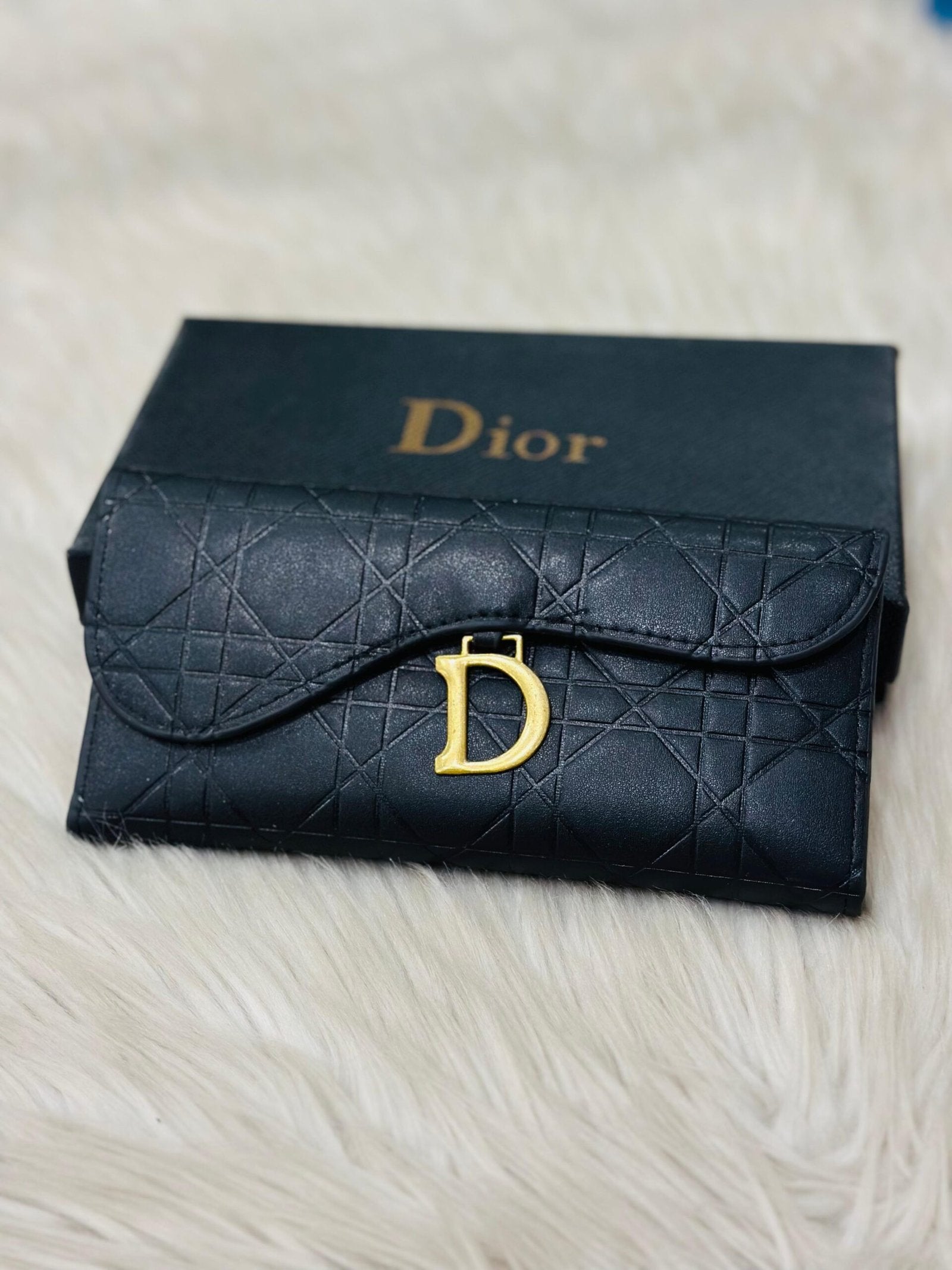 WALLET 76