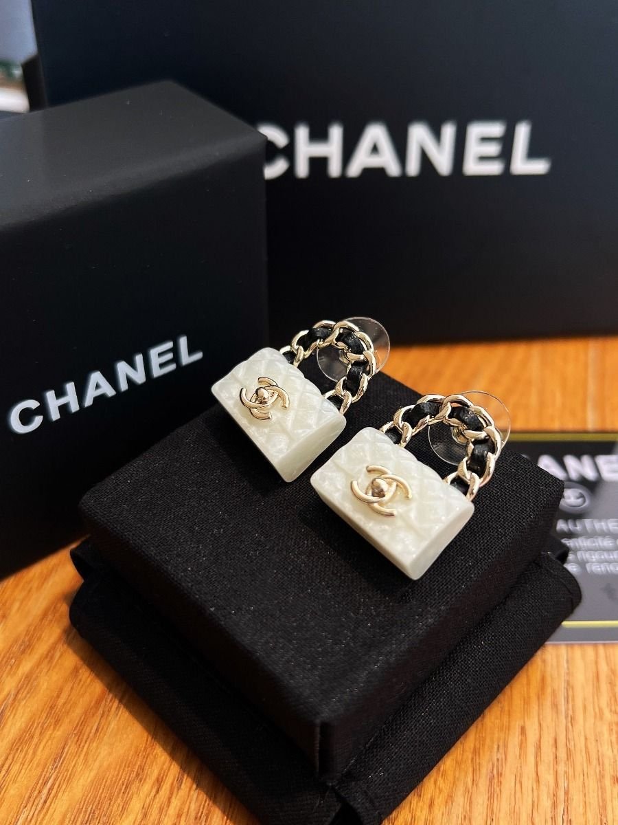 Chanel Earings