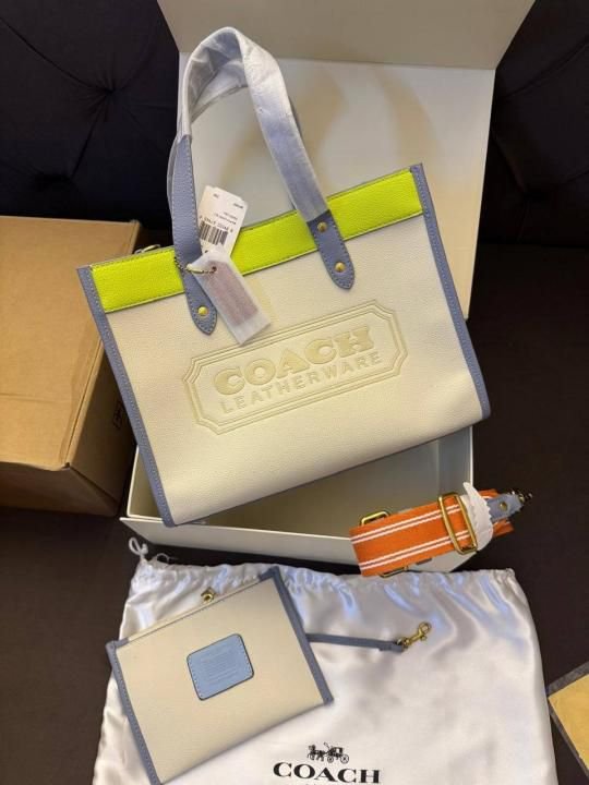 Coach Field Tote 30