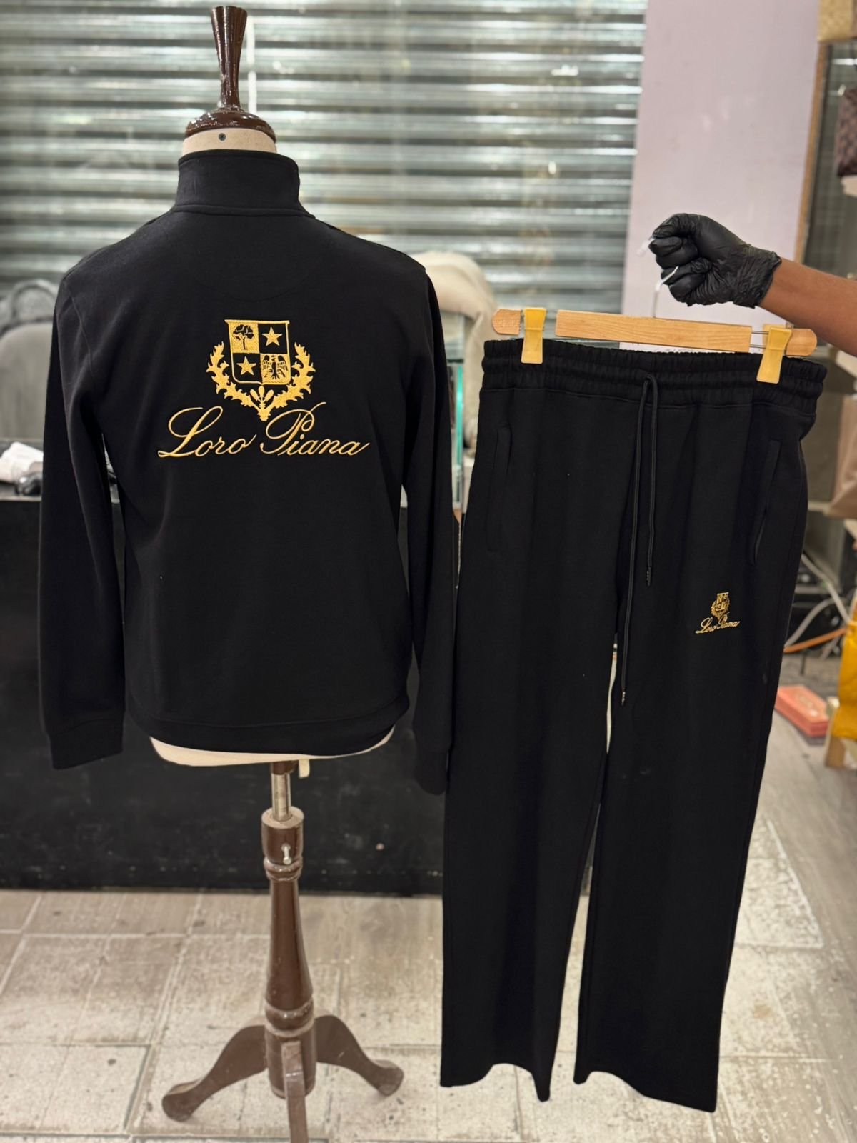 Track Suit 158
