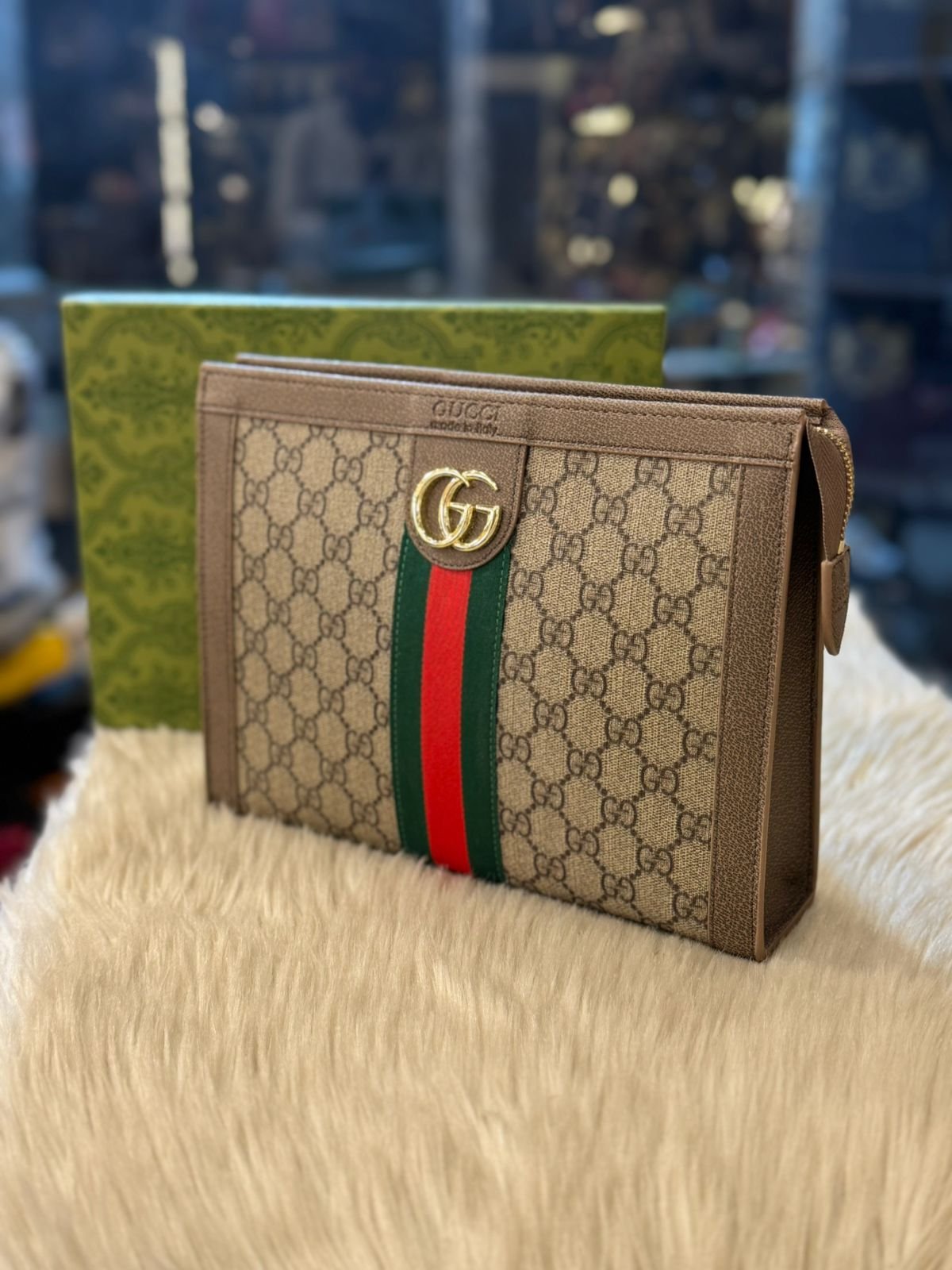 HAND POUCH -17