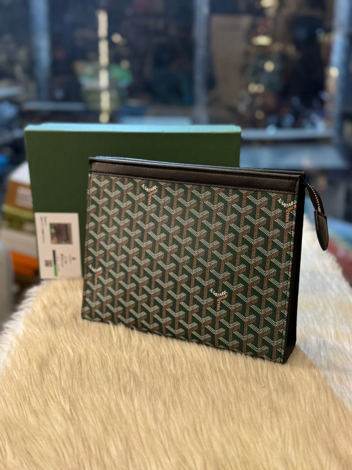 HAND POUCH -13