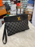 HAND POUCH -3