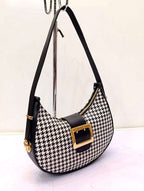 HANDBAG 66