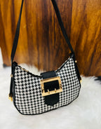 HANDBAG 66