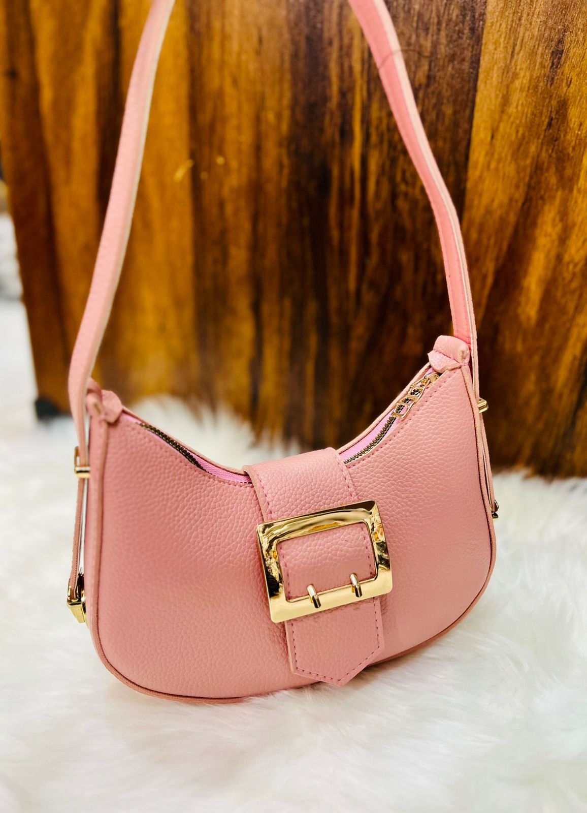 HANDBAG 70