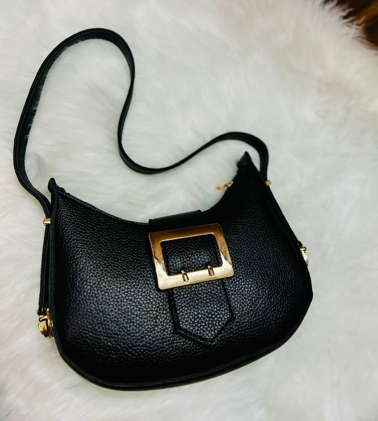HANDBAG 71