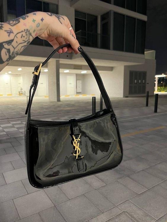 Saint Laurent Patent Leather Hobo Bag in Black