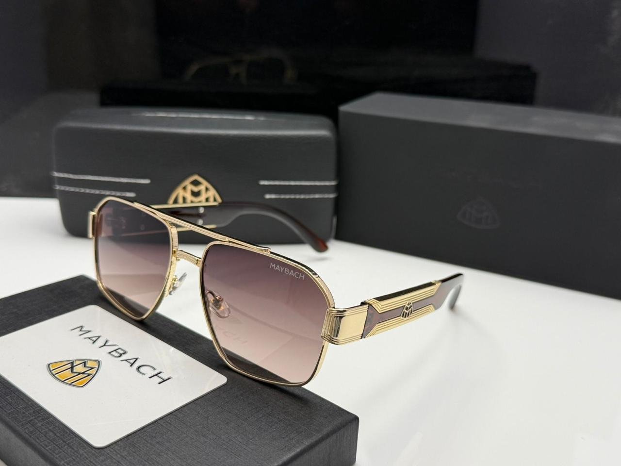 GLASSES -107