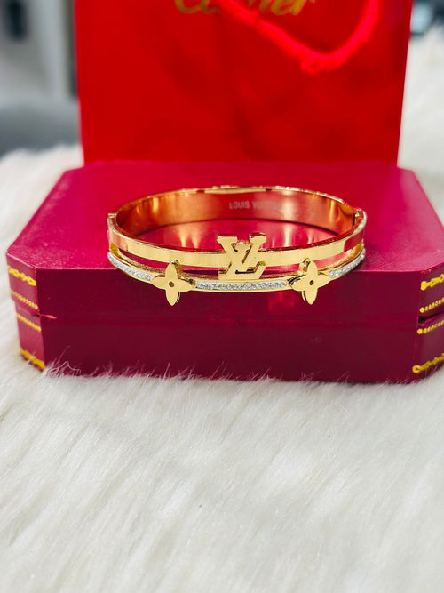 BANGLE -83