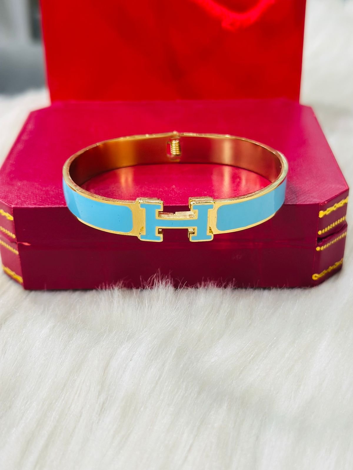 BANGLE -72