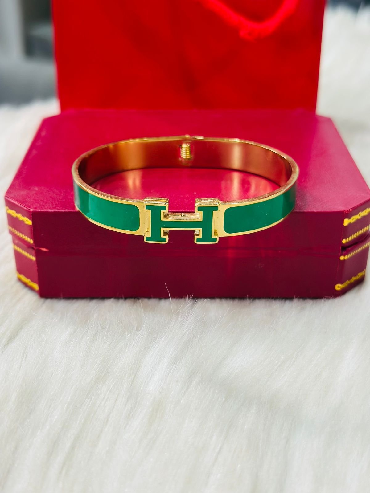 BANGLE -74