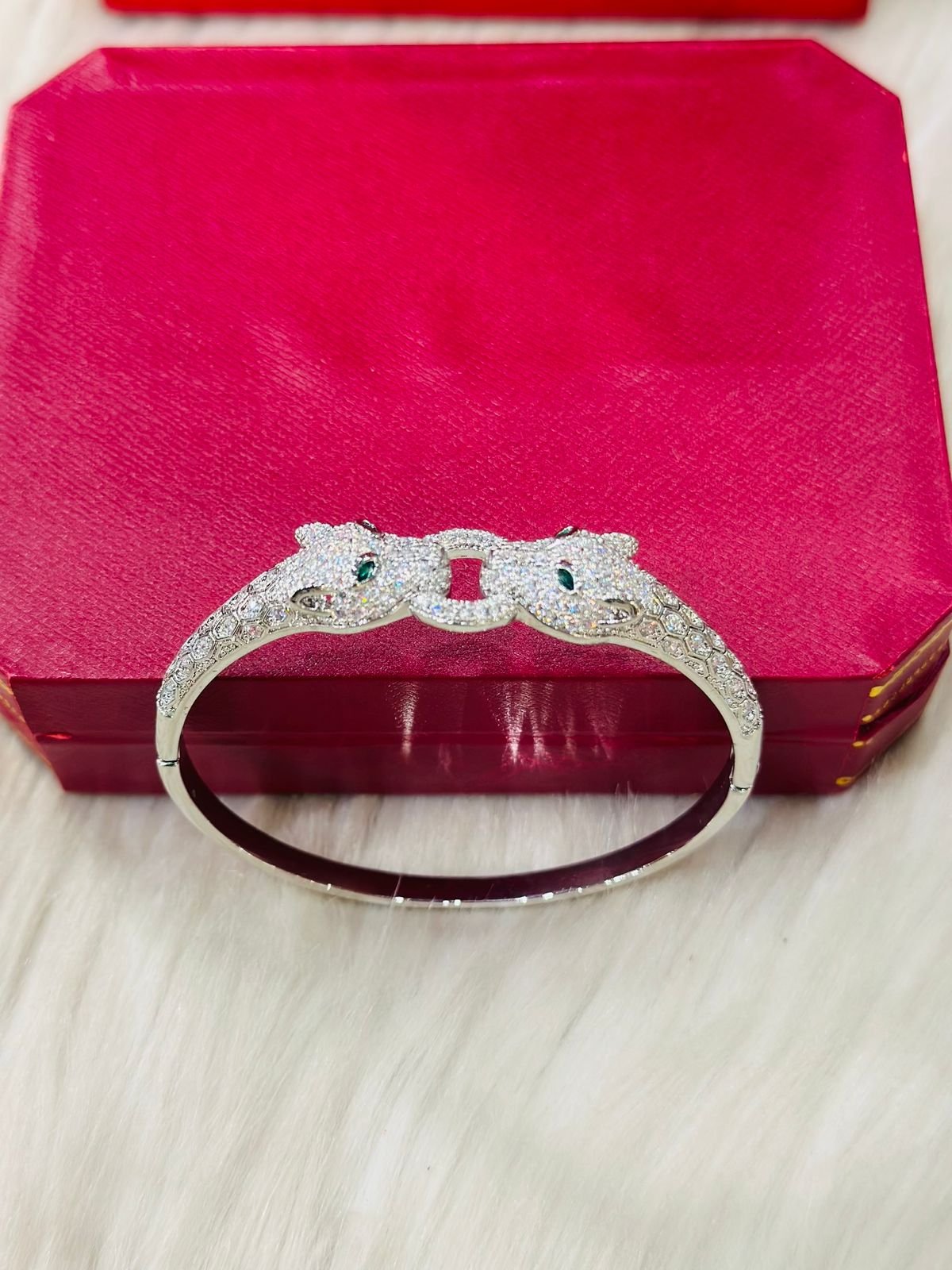 BANGLE -69