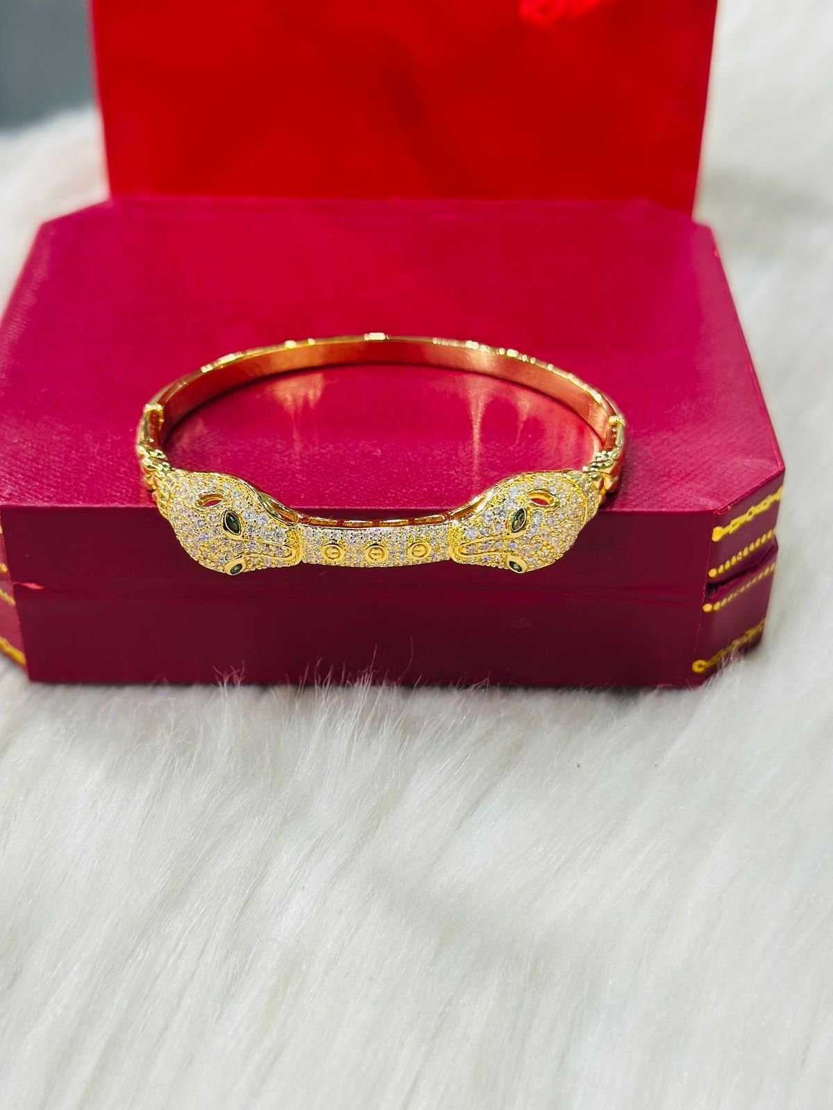 BANGLE -68