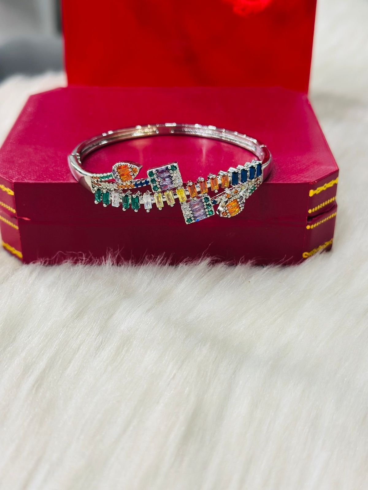 BANGLE -56