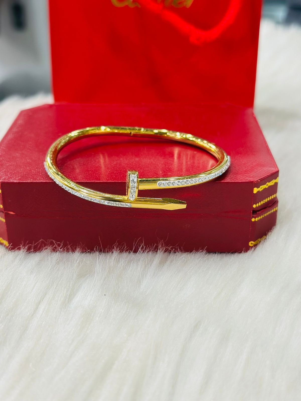BANGLE -51