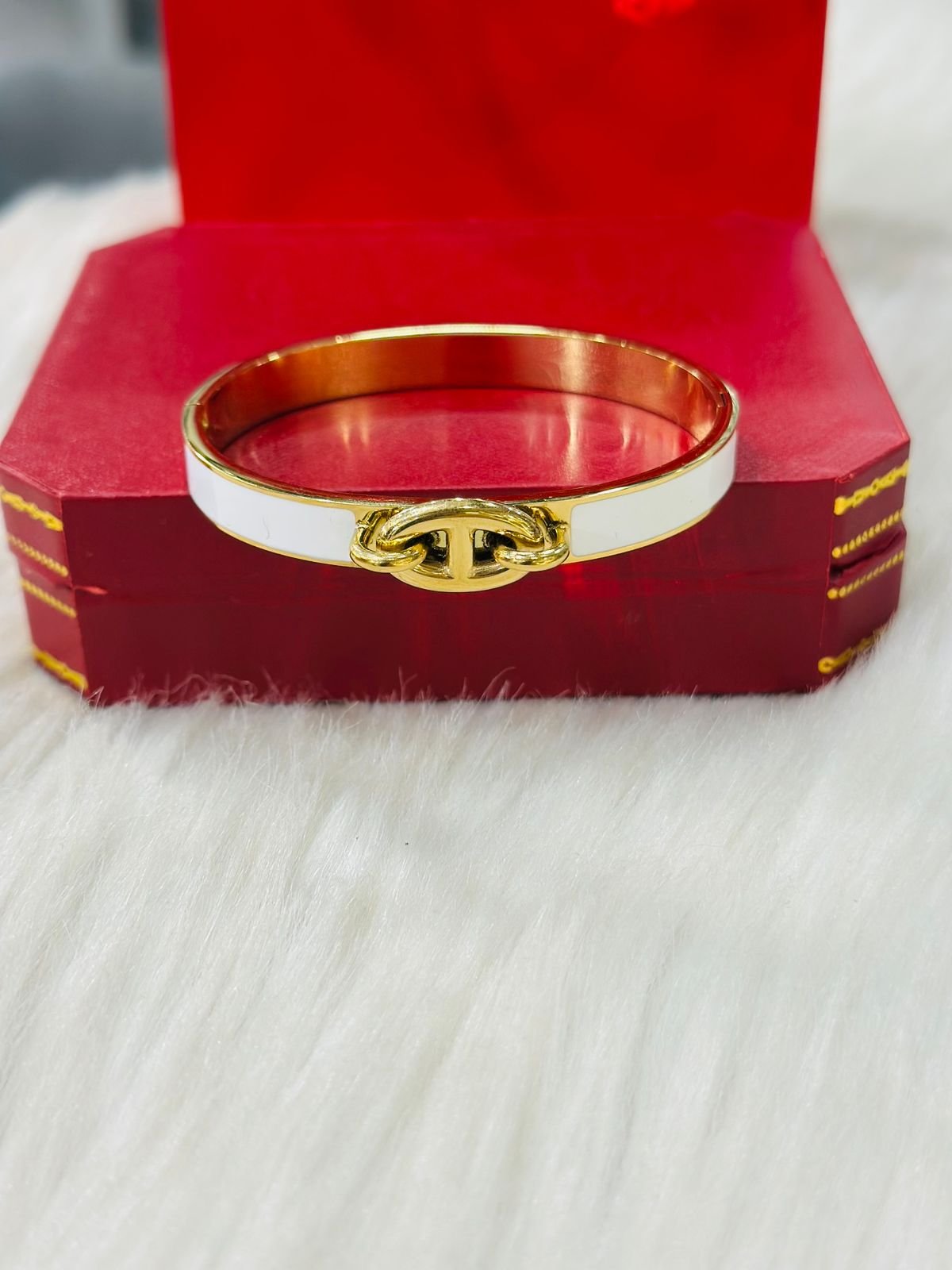 BANGLE -42