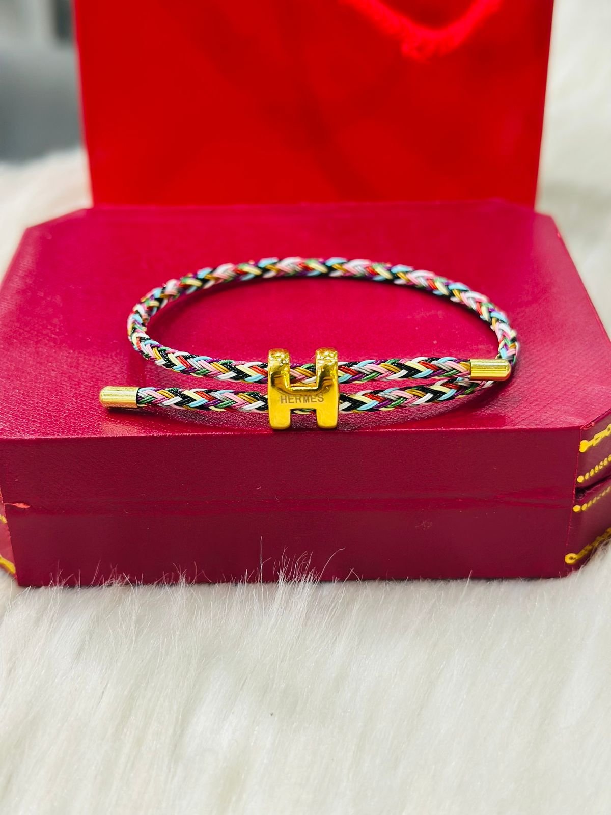 BANGLE -31