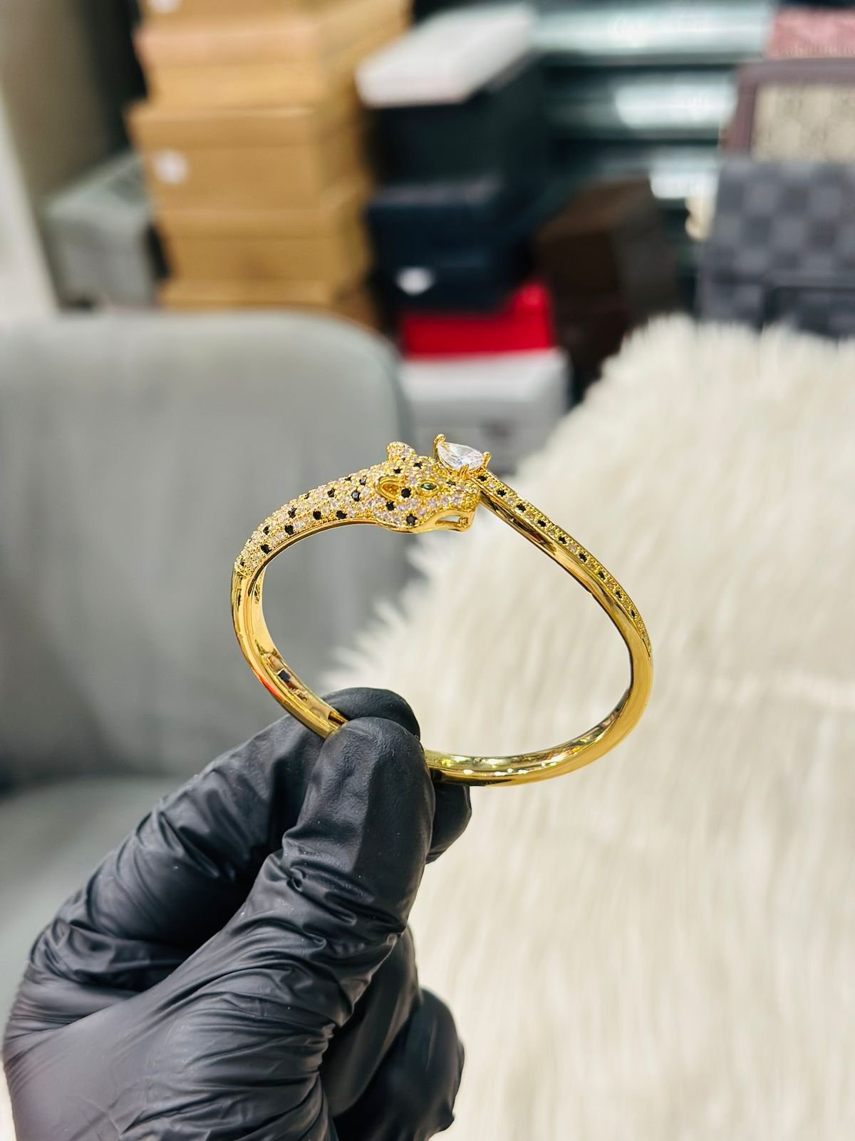 BANGLE -06