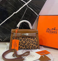Hermès Mini Kelly Handbag in Brown Cheetah Leather