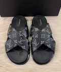MEN SLIDE -002