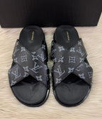 MEN SLIDE -002