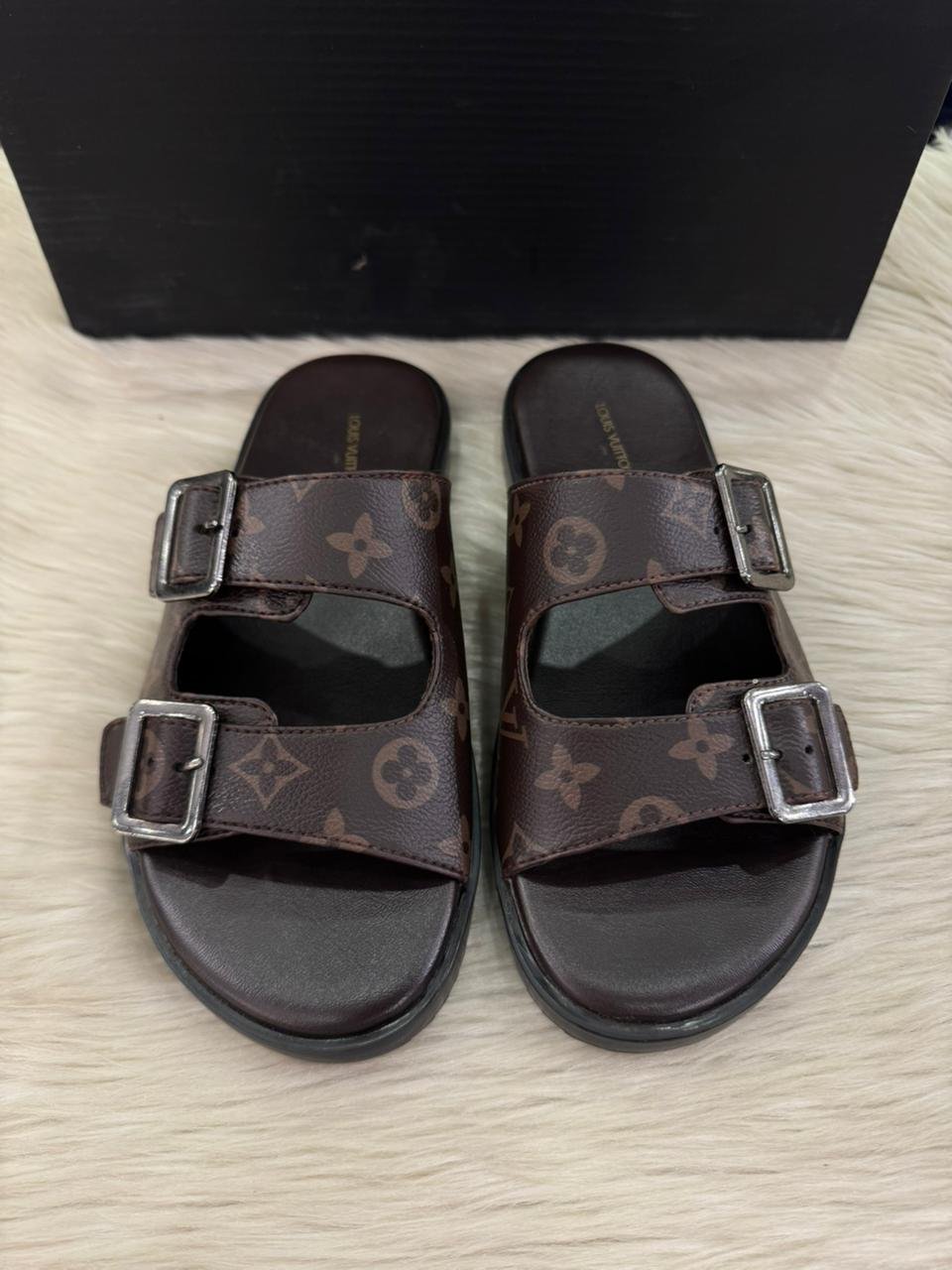 MEN SLIDE -006