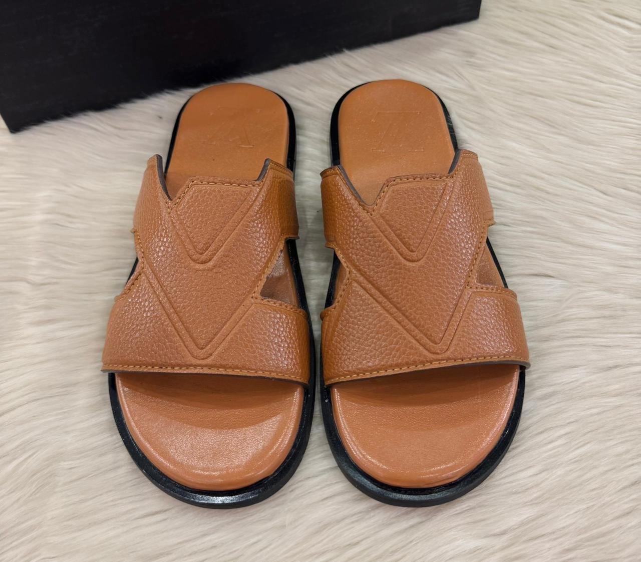 MEN SLIDES -012