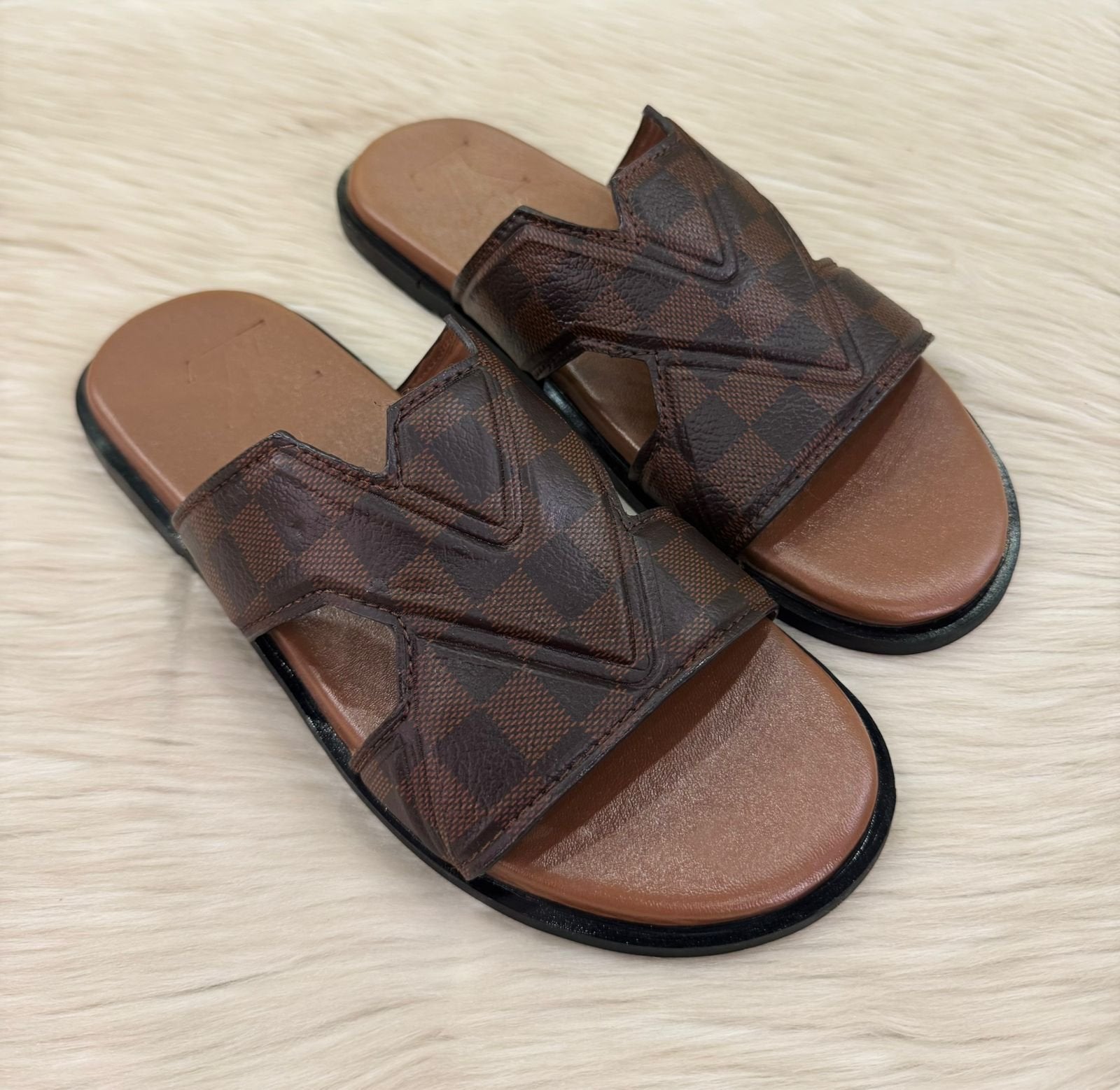MEN SLIDES -018