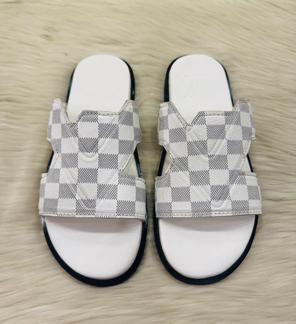 MEN SLIDES -024