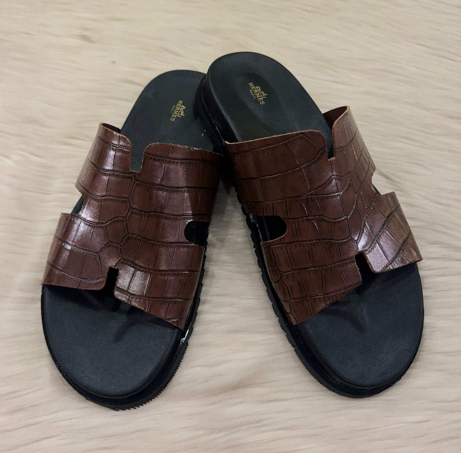 MEN SLIDES -025