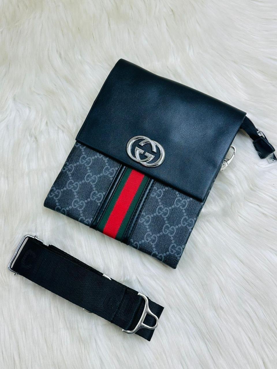 CHEST BAG -009