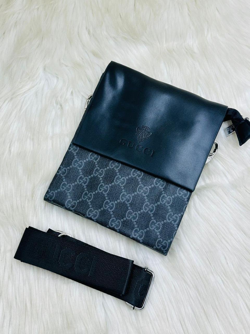 CHEST BAG -010